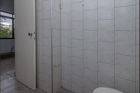 Casa para alugar com 240m², 2 quartos e 1 vagabanheiro na suíte do piso 3_4