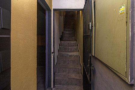 Casa para alugar com 240m², 2 quartos e 1 vagahall social_1