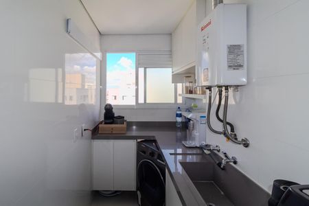 Apartamento à venda com 64m², 2 quartos e 1 vagaÁrea de Serviço