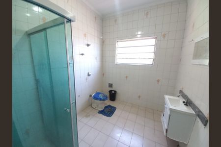 Casa para alugar com 700m², 6 quartos e 7 vagasBanheiro 2