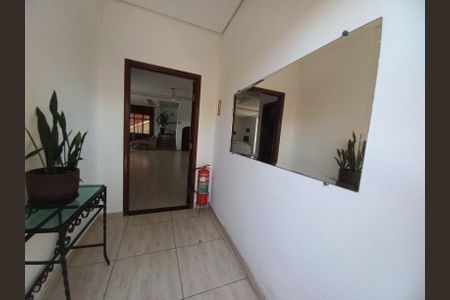 Casa para alugar com 700m², 6 quartos e 7 vagasSala