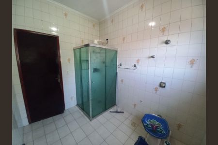 Casa para alugar com 700m², 6 quartos e 7 vagasBanheiro 2