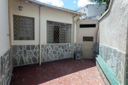 Casa à venda com 147m², 3 quartos e 2 vagas Casa à venda com 147m², 3 quartos e 2 vagasQuintal