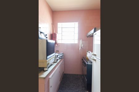 Casa à venda com 147m², 3 quartos e 2 vagas Casa à venda com 147m², 3 quartos e 2 vagasCozinha