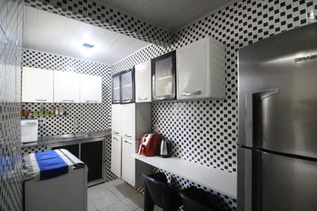 Casa para alugar com 120m², 2 quartos e 1 vagaCozinha