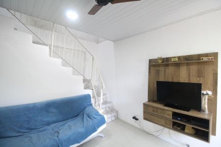 Casa para alugar com 120m², 2 quartos e 1 vagaSala