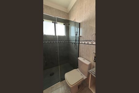 Casa à venda com 343m², 5 quartos e 5 vagasBanheiro da Suíte 3