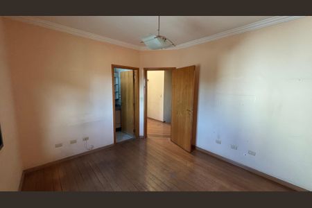 Casa à venda com 343m², 5 quartos e 5 vagasSuite 3