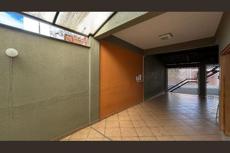 Casa à venda com 343m², 5 quartos e 5 vagasQuintal - Garagem