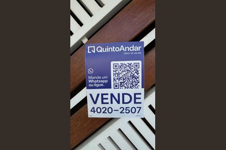 Casa à venda com 343m², 5 quartos e 5 vagasFachada