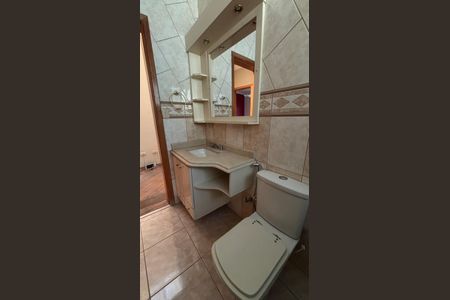 Casa à venda com 343m², 5 quartos e 5 vagasBanheiro