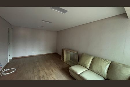 Casa à venda com 343m², 5 quartos e 5 vagasSuite 4