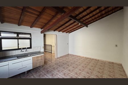 Casa à venda com 343m², 5 quartos e 5 vagasÁrea Gourmet - Edícula