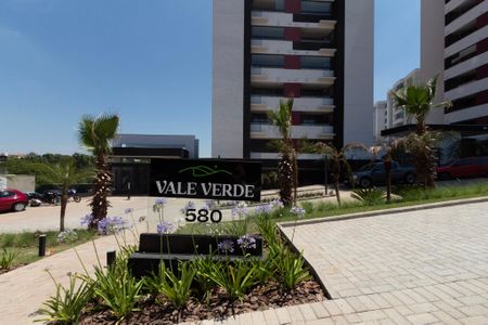 Apartamento para alugar com 46m², 1 quarto e 1 vaga Apartamento para alugar com 46m², 1 quarto e 1 vagaFachada