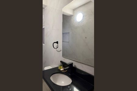 Casa para alugar com 45m², 1 quarto e sem vaga Casa para alugar com 45m², 1 quarto e sem vagaBanheiro