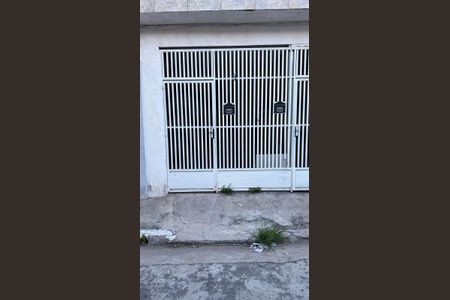 Casa para alugar com 45m², 1 quarto e sem vaga Casa para alugar com 45m², 1 quarto e sem vagaFachada