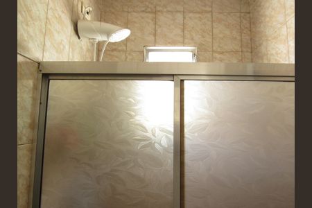 Casa à venda com 300m², 3 quartos e 1 vagaBanheiro 