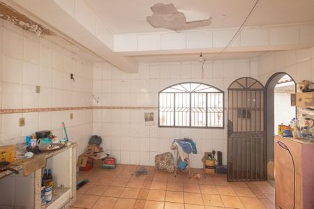 Casa para alugar com 317m², 3 quartos e 1 vaga Casa para alugar com 317m², 3 quartos e 1 vagaSala/Cozinha