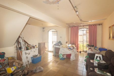 Casa para alugar com 317m², 3 quartos e 1 vaga Casa para alugar com 317m², 3 quartos e 1 vagaSala/Cozinha