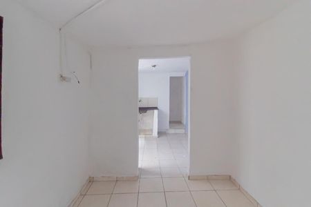 Quarto de casa para alugar com 1 quarto, 18m² em Jardim Maringa, São Paulo