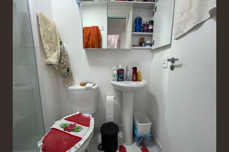 Apartamento à venda com 33m², 2 quartos e sem vagaBanheiro