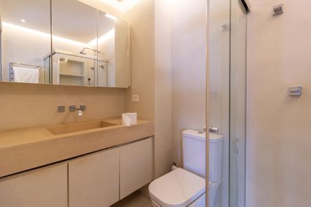 Apartamento para alugar com 73m², 1 quarto e 1 vaga Apartamento para alugar com 73m², 1 quarto e 1 vagaBanheiro da Suíte