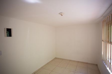 QUARTO  de casa para alugar com 1 quarto, 60m² em Parque Sao Domingos, São Paulo