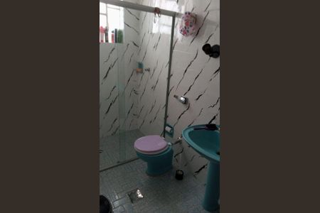 Casa à venda com 260m², 4 quartos e 2 vagas