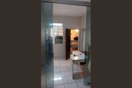 Casa à venda com 260m², 4 quartos e 2 vagas