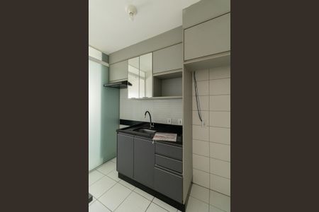 Apartamento para alugar com 50m², 2 quartos e sem vaga Apartamento para alugar com 50m², 2 quartos e sem vagaCozinha e Área de Serviço