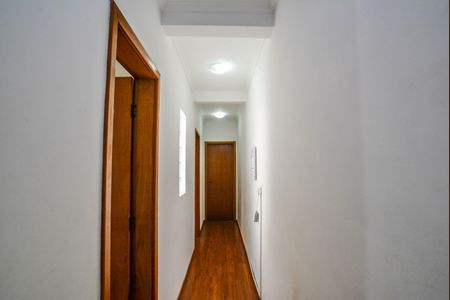 Casa à venda com 131m², 3 quartos e 2 vagasCorredor