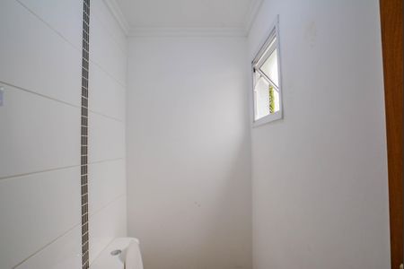 Casa à venda com 131m², 3 quartos e 2 vagasLavabo