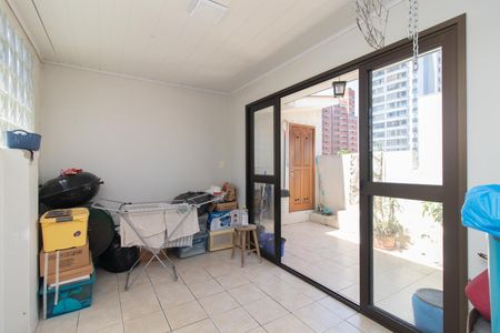 Apartamento à venda com 132m², 3 quartos e sem vaga Apartamento à venda com 132m², 3 quartos e sem vagaÁrea de Serviço