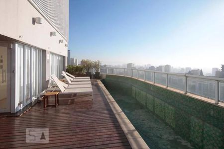 Studio para alugar com 25m², 1 quarto e 1 vagaÁrea comum - Piscina