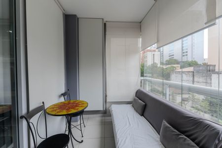 Studio para alugar com 25m², 1 quarto e 1 vagaSacada
