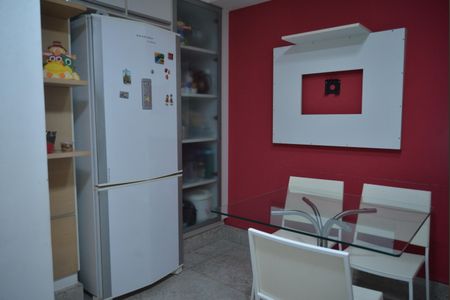 Apartamento à venda com 123m², 3 quartos e 2 vagasCozinha