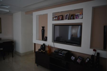 Apartamento à venda com 123m², 3 quartos e 2 vagasSala