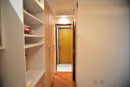 Apartamento à venda com 123m², 3 quartos e 2 vagasQuarto Suite 2