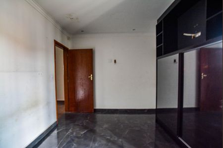 Casa à venda com 180m², 3 quartos e 1 vagaQuarto Suíte