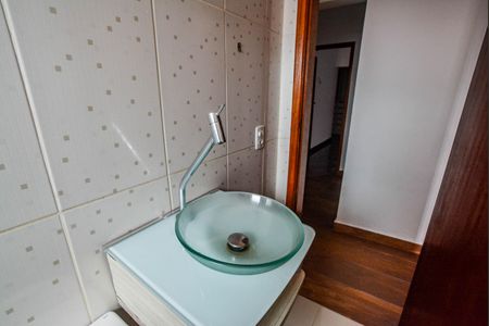 Casa à venda com 180m², 3 quartos e 1 vagaBanheiro Social