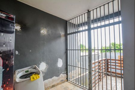 Casa à venda com 180m², 3 quartos e 1 vagaÁrea de Serviço
