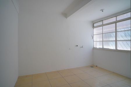 Apartamento para alugar com 77m², 3 quartos e sem vagaCozinha 