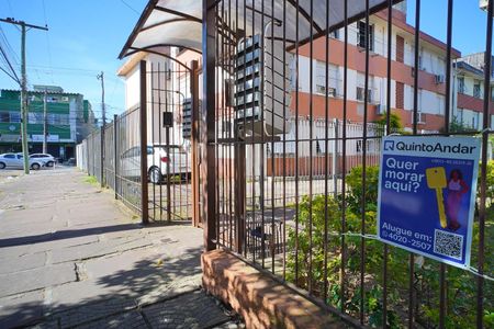 Apartamento para alugar com 77m², 3 quartos e sem vagaPlaquinha 