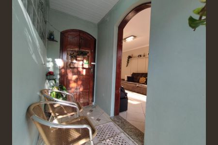 Casa à venda com 324m², 3 quartos e 6 vagasEntrada 