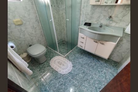 Casa à venda com 324m², 3 quartos e 6 vagasBanheiro - torneira