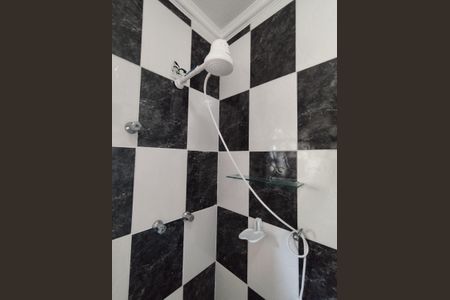 Casa à venda com 324m², 3 quartos e 6 vagasBanheiro - torneira