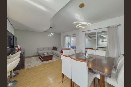 Casa de condomínio à venda com 177m², 3 quartos e 7 vagasFoto 06