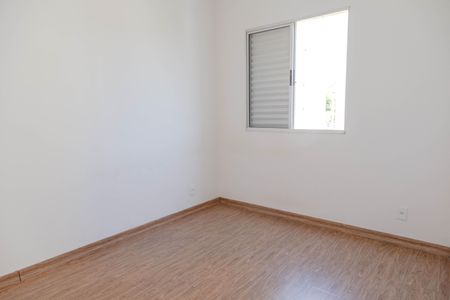 Apartamento à venda com 73m², 3 quartos e 1 vagaQuarto 2
