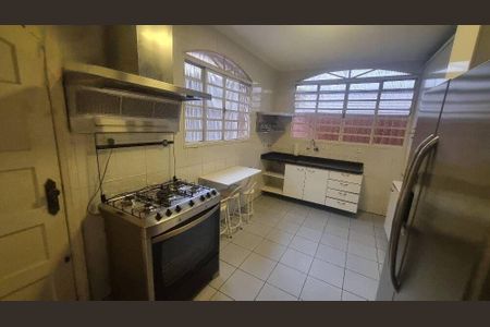 Casa à venda com 3 quartos, 263m² em Brooklin, São Paulo