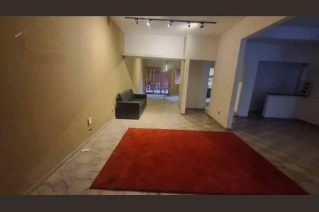 Casa à venda com 3 quartos, 260m² em Brooklin, São Paulo